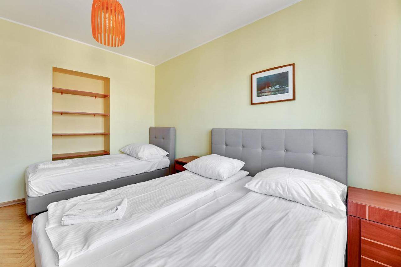 Grand Apartments - Apartment For 7 People In Sopot Esterno foto